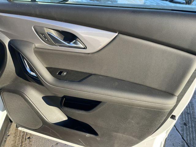 new 2025 Chevrolet Blazer car, priced at $34,893