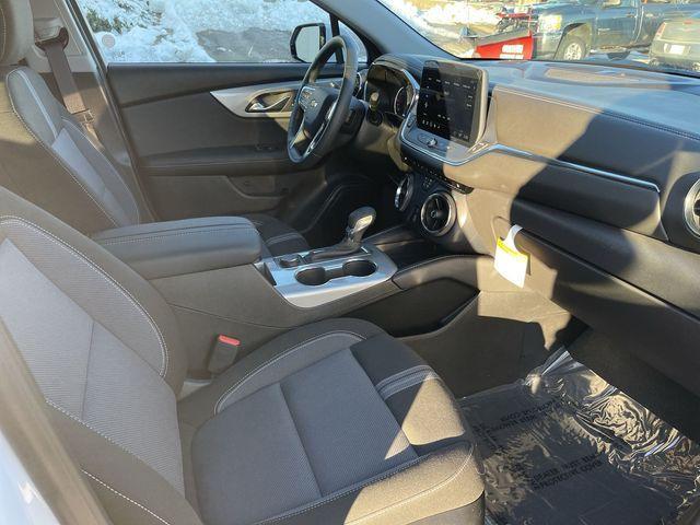 new 2025 Chevrolet Blazer car, priced at $34,893