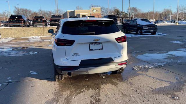 new 2025 Chevrolet Blazer car, priced at $34,893