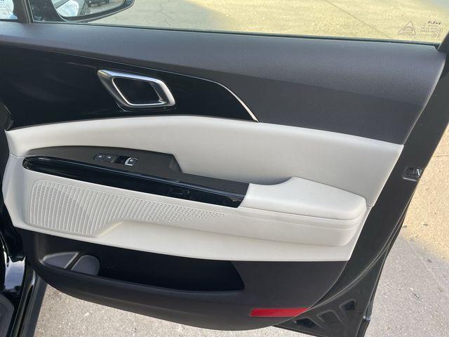 used 2024 Kia Carnival car, priced at $32,395