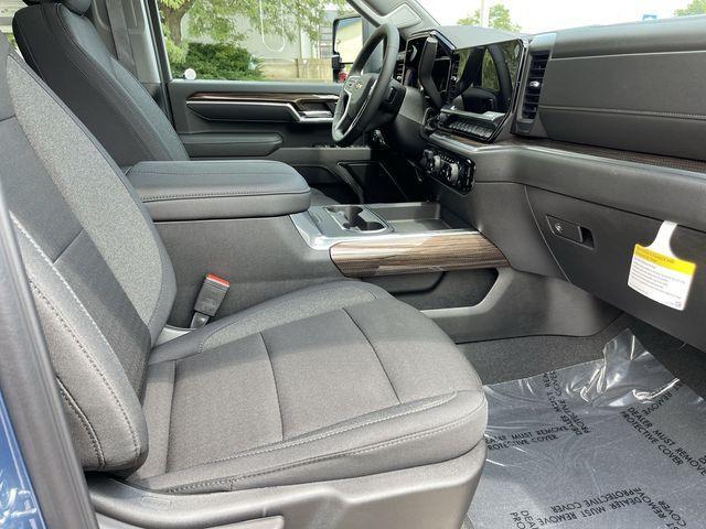 new 2025 Chevrolet Silverado 2500 car, priced at $58,240