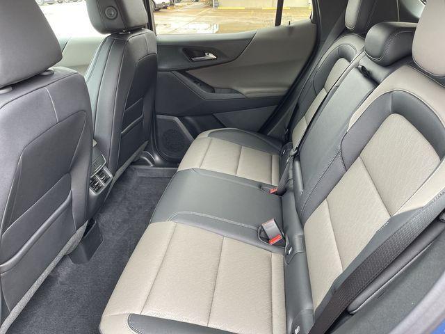 new 2026 Chevrolet Equinox car, priced at $32,990