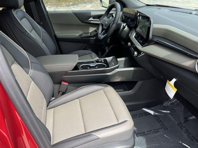 new 2026 Chevrolet Equinox car, priced at $33,985