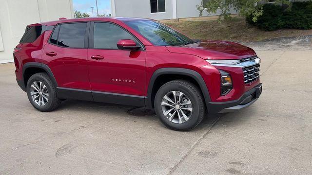 new 2026 Chevrolet Equinox car, priced at $33,985