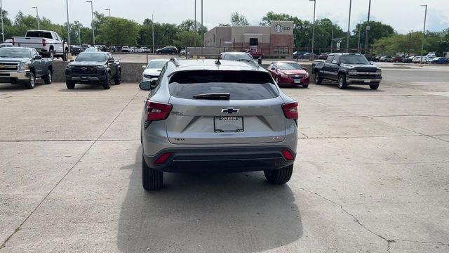used 2025 Chevrolet Trax car