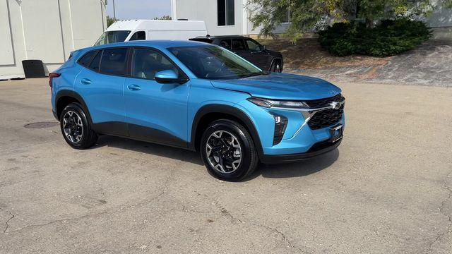 used 2025 Chevrolet Trax car, priced at $21,257