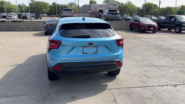 used 2025 Chevrolet Trax car, priced at $21,257