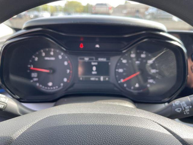 used 2025 Chevrolet Trax car, priced at $21,257