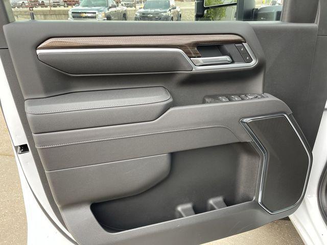 new 2025 Chevrolet Silverado 2500 car, priced at $57,990