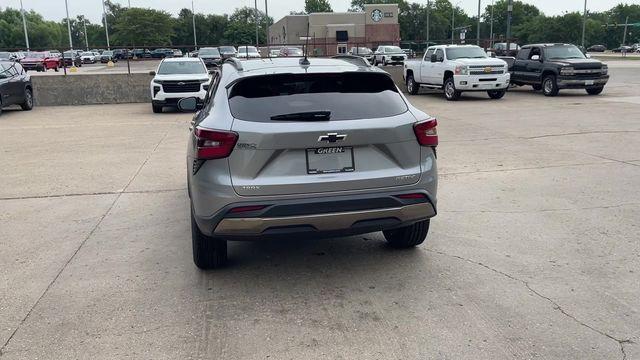 new 2025 Chevrolet Trax car, priced at $27,585