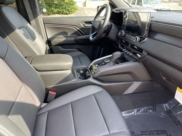 new 2026 Chevrolet Colorado car, priced at $43,200