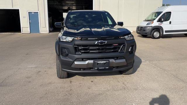 new 2026 Chevrolet Colorado car, priced at $43,200