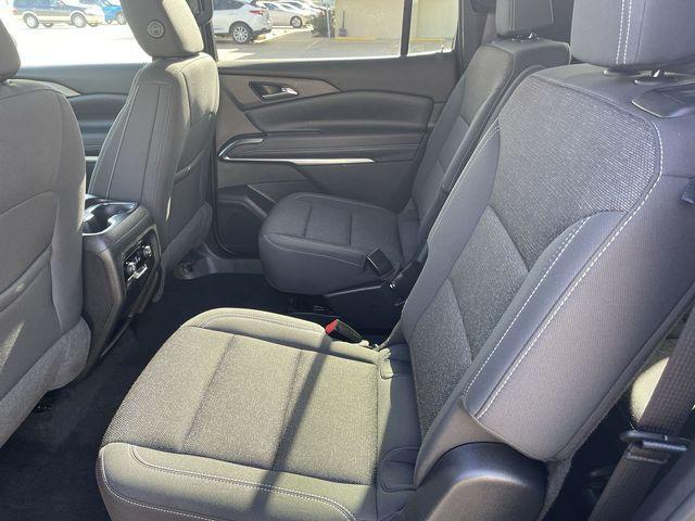 used 2025 Chevrolet Traverse car, priced at $35,095