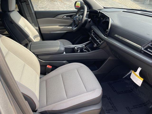 new 2026 Chevrolet Traverse car, priced at $41,345