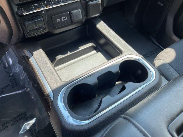 used 2021 Chevrolet Silverado 1500 car, priced at $38,975