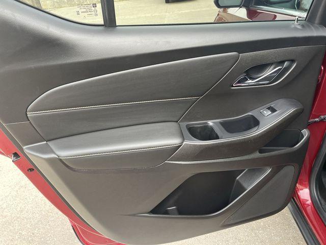 used 2021 Chevrolet Traverse car, priced at $24,914