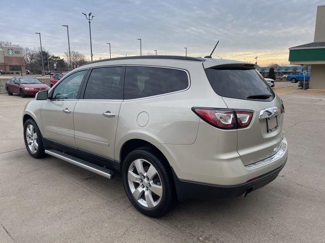 used 2015 Chevrolet Traverse car, priced at $12,800