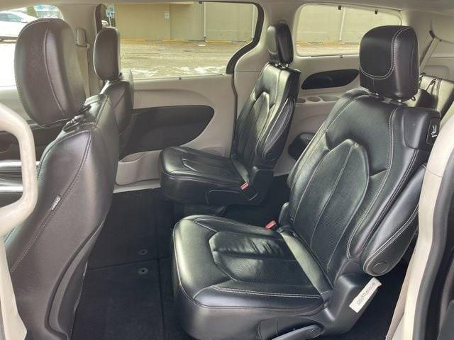 used 2022 Chrysler Pacifica car, priced at $20,308