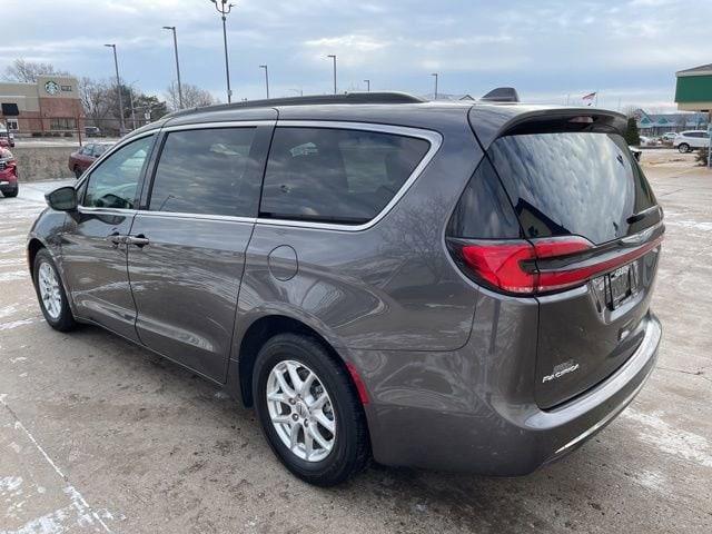 used 2022 Chrysler Pacifica car, priced at $20,308