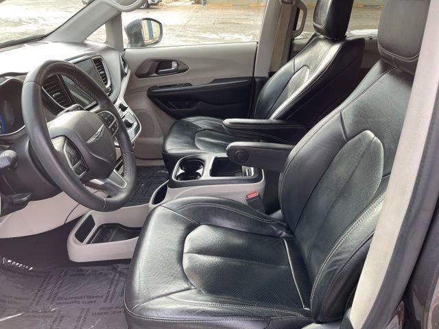 used 2022 Chrysler Pacifica car, priced at $20,308