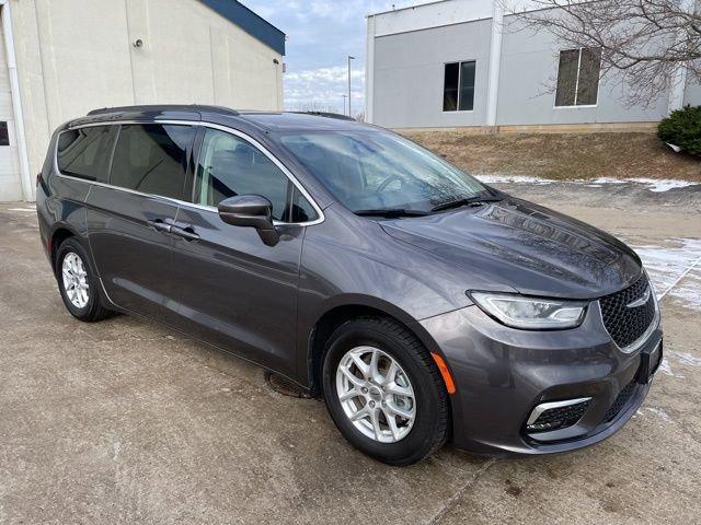 used 2022 Chrysler Pacifica car, priced at $20,308