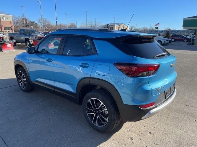 new 2025 Chevrolet TrailBlazer car, priced at $27,890