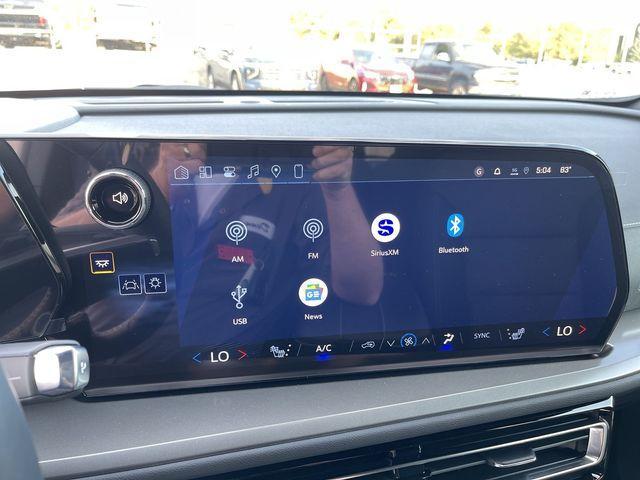 new 2026 Chevrolet Traverse car, priced at $42,990