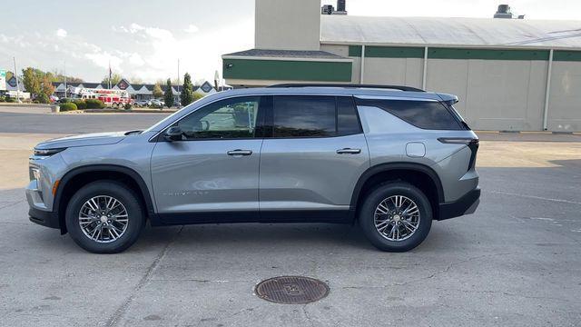 new 2026 Chevrolet Traverse car, priced at $42,990