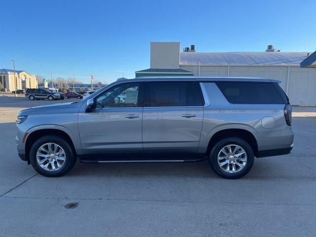 new 2025 Chevrolet Suburban car, priced at $77,595