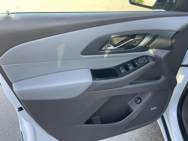 used 2020 Chevrolet Traverse car, priced at $24,295