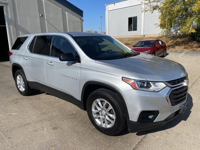 used 2020 Chevrolet Traverse car, priced at $21,286