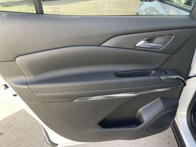 new 2026 Chevrolet Traverse car, priced at $43,639