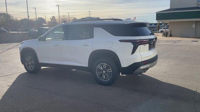 new 2026 Chevrolet Traverse car, priced at $43,639