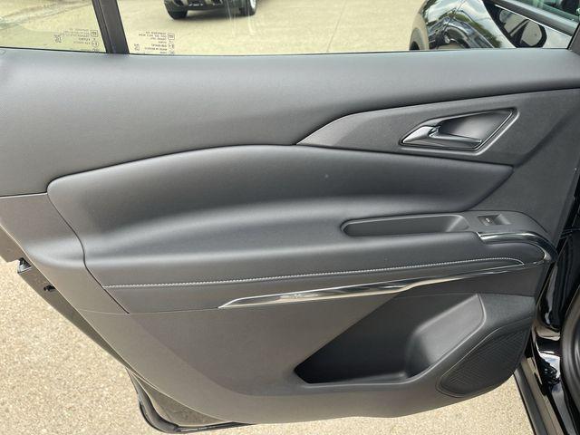 new 2026 Chevrolet Traverse car, priced at $41,495