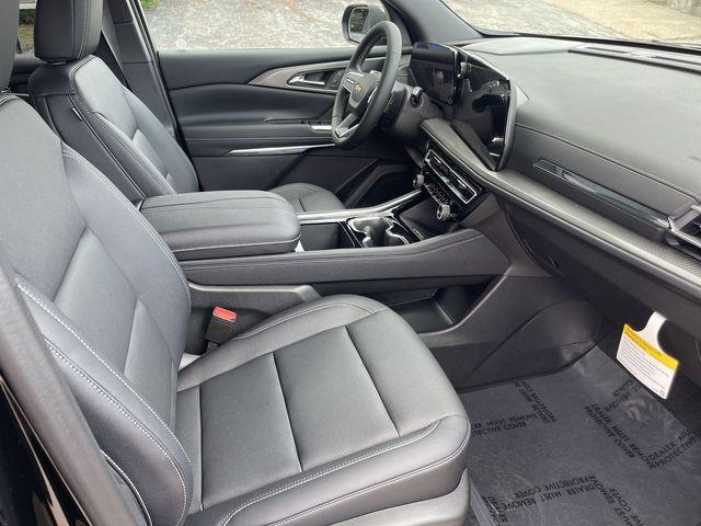 new 2026 Chevrolet Traverse car, priced at $41,495