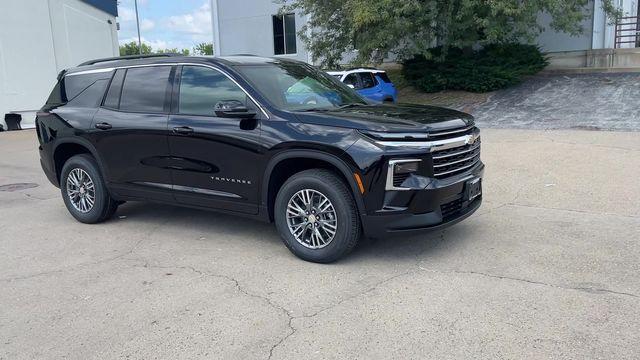 new 2026 Chevrolet Traverse car, priced at $41,495