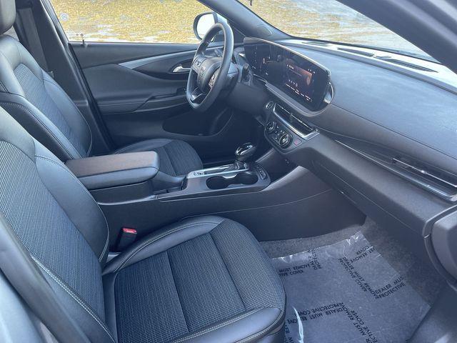 used 2025 Buick Envista car, priced at $21,995