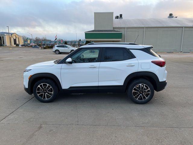 new 2025 Chevrolet TrailBlazer car, priced at $26,990