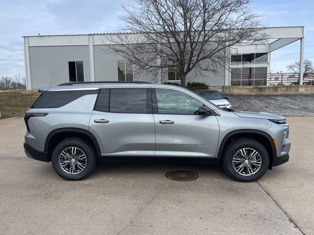 new 2025 Chevrolet Traverse car, priced at $41,420