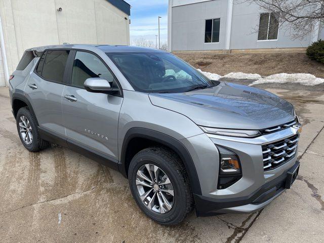 new 2025 Chevrolet Equinox car, priced at $27,295