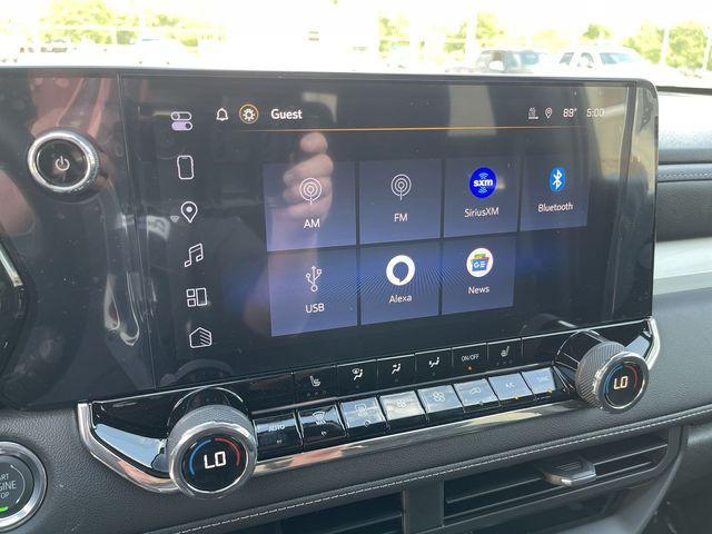 new 2025 Chevrolet Colorado car, priced at $36,990