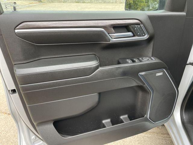 used 2022 Chevrolet Silverado 1500 car, priced at $33,895