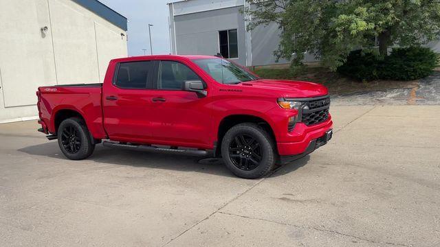 new 2025 Chevrolet Silverado 1500 car, priced at $45,990