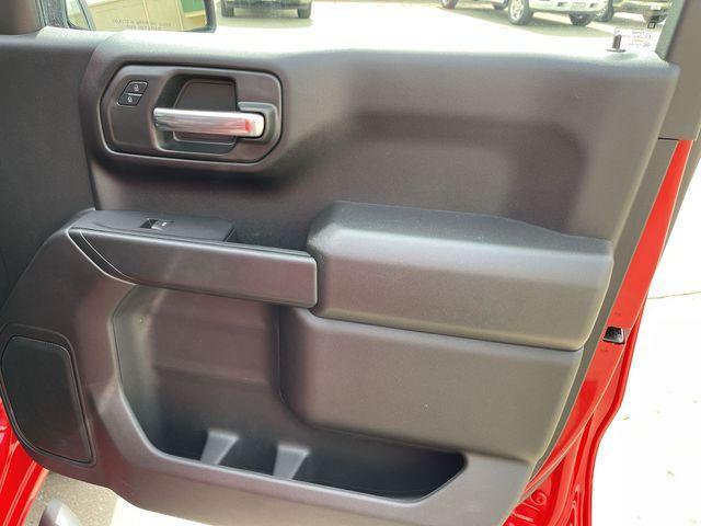 new 2025 Chevrolet Silverado 1500 car, priced at $45,990