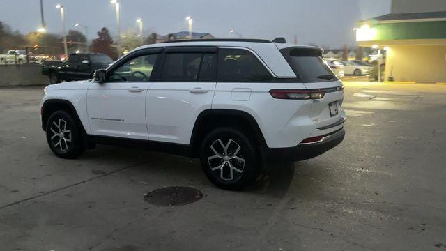used 2025 Jeep Grand Cherokee car, priced at $40,905