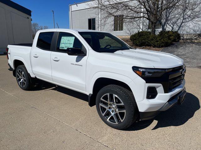 new 2024 Chevrolet Colorado car, priced at $41,990