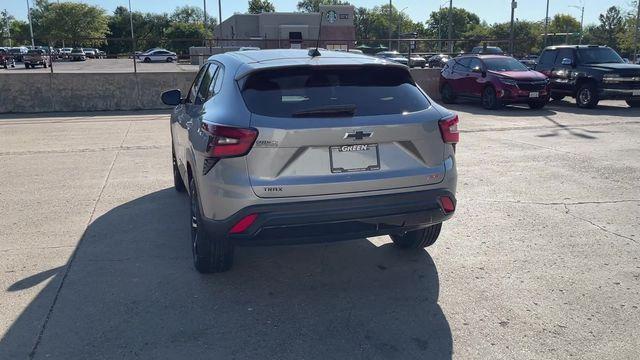 new 2026 Chevrolet Trax car, priced at $22,890