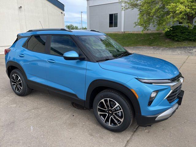 new 2025 Chevrolet TrailBlazer car, priced at $29,365