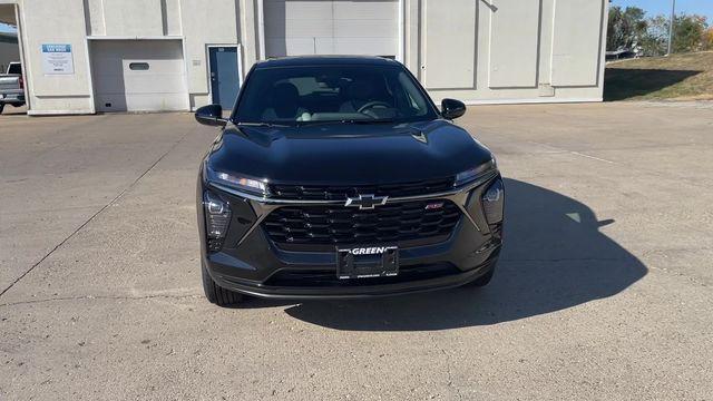 new 2026 Chevrolet Trax car, priced at $23,685