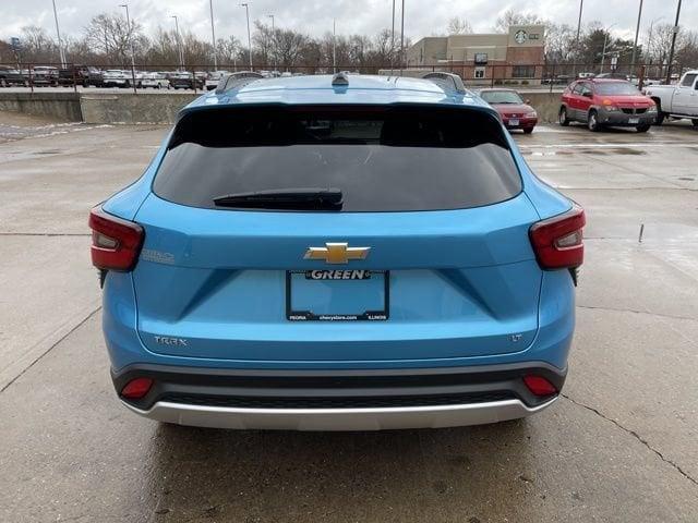 new 2025 Chevrolet Trax car, priced at $25,380